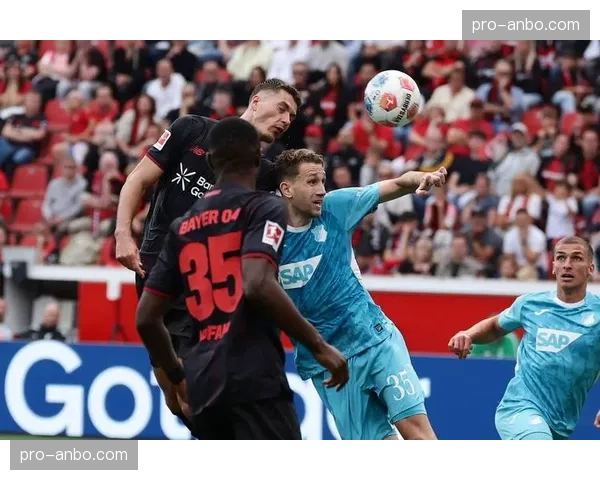 拜仁慕尼黑主场0-2不敌勒沃库森，跨赛季主场23场不败纪录终结